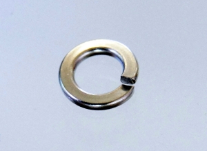 Шайба гроверная M5 TOHATSU  941303-0500 ― 1998-2025  NEXT