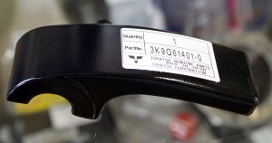Подушка нижняя (правая) TOHATSU M6 / M8 / M9.8 3K9Q61401-0 ― 1998-2025  NEXT