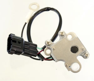 Датчик дроссельной заслонки SUZUKI      37810-95606-000 ― 1998-2025  NEXT