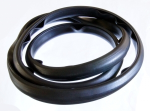 Уплотнение колпака мотора YAMAHA 80 / 85 / 90   688-42615-00 ― 1998-2025  NEXT