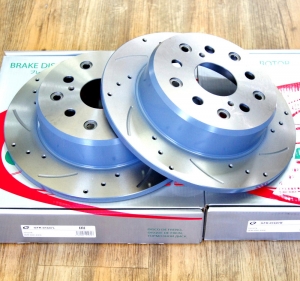 Задние перфорированные тормозные диски G-Brake GFR-01607R + GFR-01607L (комплект) ― 1998-2024  NEXT