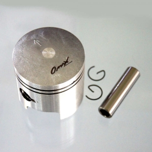 Поршень STD (кольца 2мм) Suzuki DT9.9-DT15  12110-93111-000  Omax ― 1998-2025  NEXT