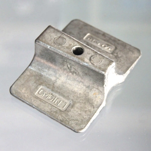 Анод цинковый Yamaha 9.9-30, F9.9-F45  61N-45251-00-00  Omax ― 1998-2025  NEXT