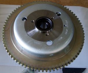 Маховик TOHATSU M25C3 / M30A4                            3P0-06091-1 ― 1998-2025  NEXT