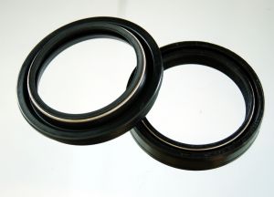 Комплект сальников вилки 45x57 HONDA  51490-KAE-305 ― 1998-2025  NEXT