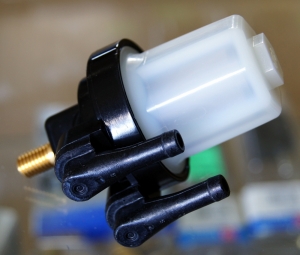 Фильтр топливный SUZUKI DT5 - DT65    15410-94400-000 ― 1998-2025  NEXT