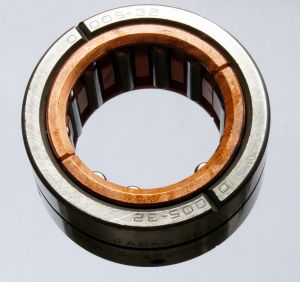 Подшипник коленвала 32x52x26, средний YAMAHA 55   93311-832U4-00   Omax ― 1998-2024  NEXT