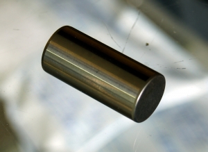Палец шатунный 16x35 TOHATSU M2,5-3,5 309-00061-0 ― 1998-2025  NEXT
