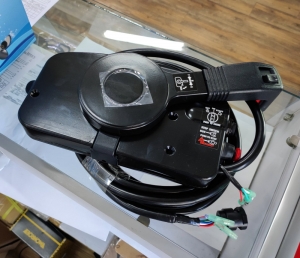 Дистанционное управление (8Pin) Tohatsu MFS8-MFS30, M40-M90  3ACQ84330-1  PWB ― 1998-2025  NEXT