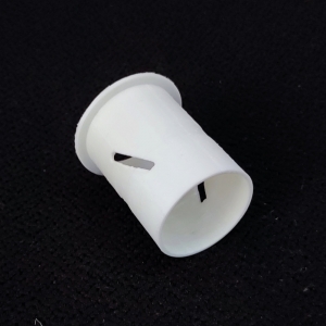 Втулка струбцины (нейлон) Yamaha 100-250, F75-F300  90386-25M31-00  WaveMarine ― 1998-2025  NEXT